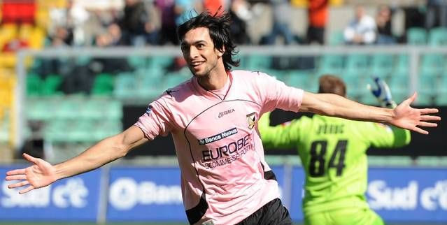 “Μύλος” με Παστόρε, διαψεύδει ο Τζαμπαρίνι