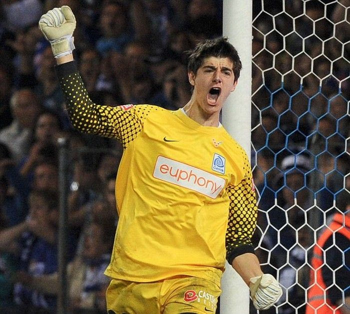 Τιμπό Κουρτουά, ο νέος Τσεχ της Τσέλσι