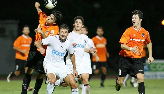 Αυτά είναι πλέι οφ…