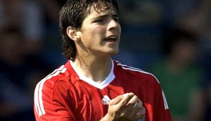 Ανακοίνωσε Χουτ ο ΠΑΣ