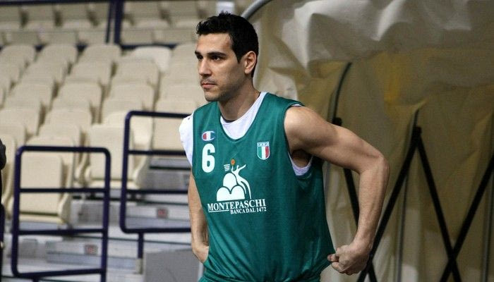 Συνεχίζει στη Σιένα ο Ζήσης