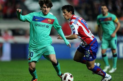 Αλλάζει στάση και φέρνει Κάστρο