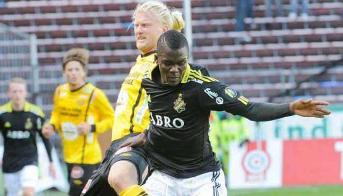 Πήρε Μπανγκουρά και ανανέωσε με τρεις η Μπούρσασπορ