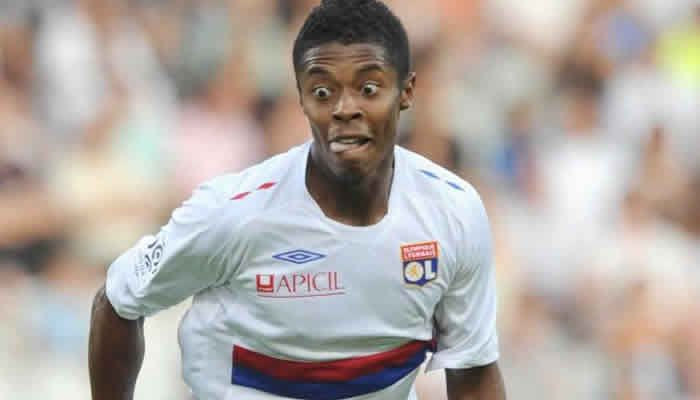 Τέλος τα όνειρα για Μπάστος, Ελία