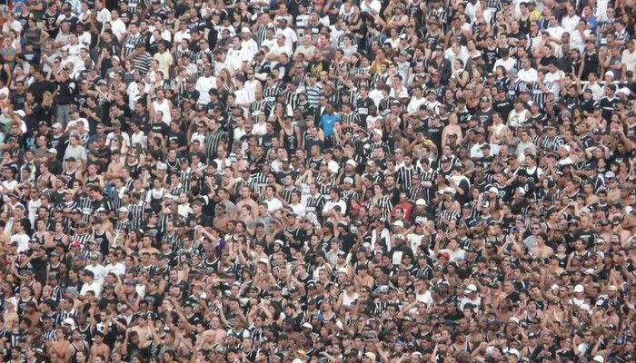 Πυροβολισμοί και τραυματίες στο ντέρμπι Παλμέιρας-Κορίνθιανς