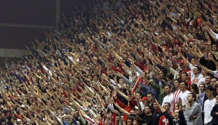 Μποϊκοτάζ των οπαδών στο “πάντρεμα” με τη Ζελέζνικ