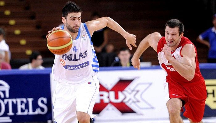 Καλή εμφάνιση και 71-50 επί της Πολωνίας