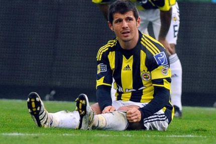 Aπειλή φυλάκισης για τον Εμρέ