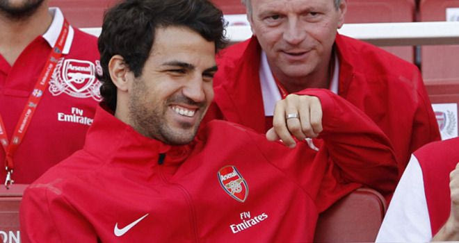 Διάψευση για τις διπλές φωτό με Φάμπρεγας