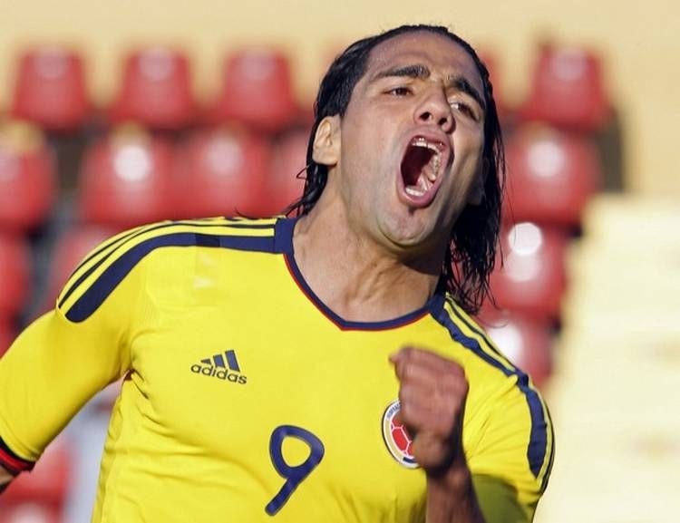 Πρόταση σε Φαλκάο