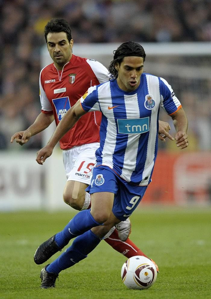 Έτοιμη για εντυπωσιακό διπλό “χτύπημα”