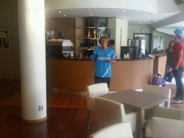 Πήρε δανεικό τον Ζάρατε, υπέγραψε ο Φορλάν