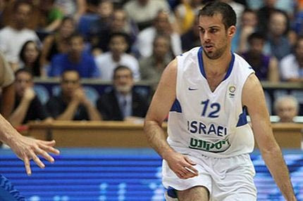 Χωρίς Χαλπερίν, Μπλου, Μπουρστάιν στην Κύπρο