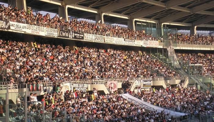 Αύξηση στα διαρκείας ελέω γηπέδου