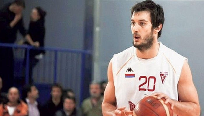 Λούμπιτσιτς με τη… βούλα