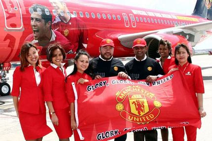 Μετόχους μέσω Σιγκαπούρης αναζητά η Γιουνάιτεντ