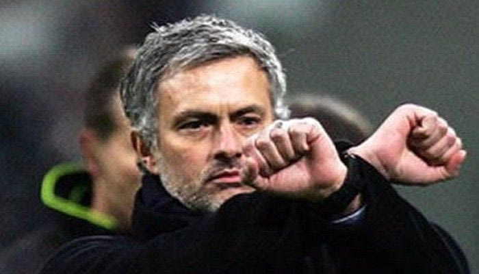 Πανικός από τις φήμες παραίτησης του Μουρίνιο