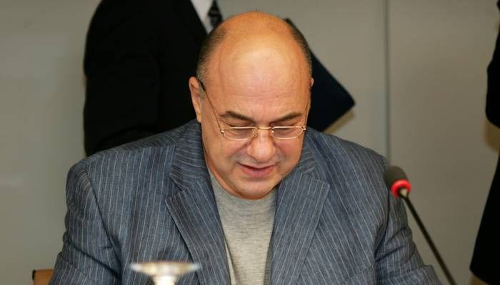 Και νέα “πόρτα” σε Μπέο!