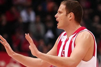 Επιβεβαίωσε για Νεστέροβιτς η Ολίμπια αλλά…