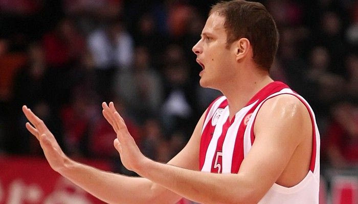 Επιβεβαίωσε για Νεστέροβιτς η Ολίμπια αλλά…