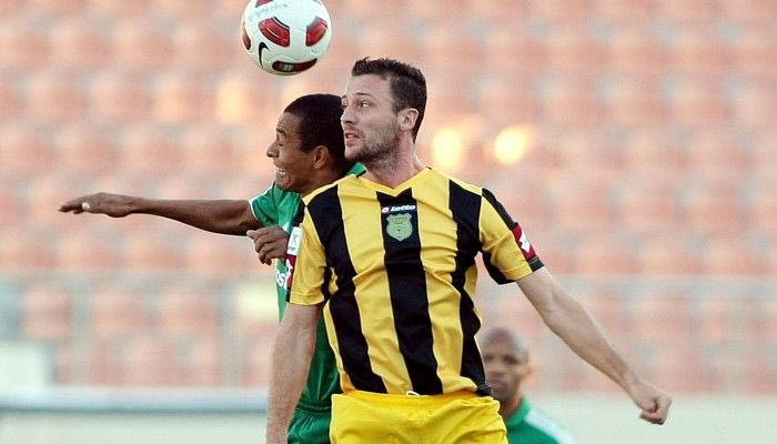 Στον Πανσερραϊκό ο Ορφανός