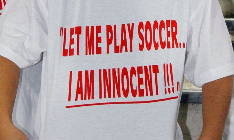 Η UEFA που τιμωρεί, η ΕΠΟ που σώζει