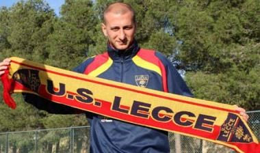 Τιμωρία δύο αγωνιστικών για τον Παπαδόπουλο