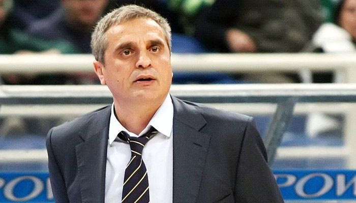 Πεδουλάκης: “Πιο έτοιμοι”. Καλαφατάκης: “Είμαστε άπειροι”.