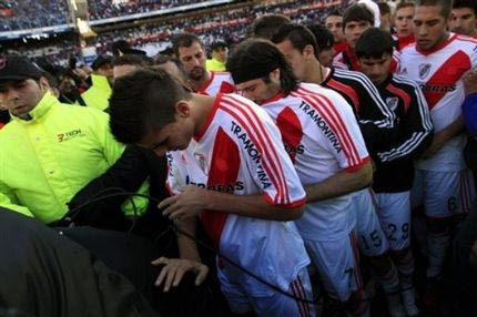 Στο κενό η πρόταση Γκροντόνα, θλίψη στη Ρίβερ