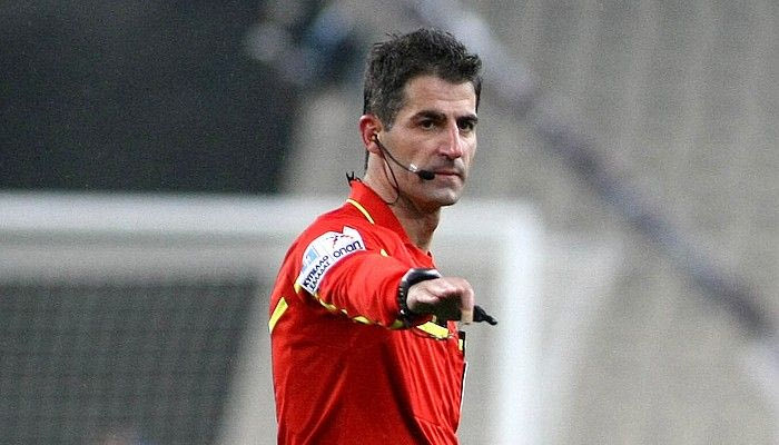 Οι διαιτητές της πρεμιέρας