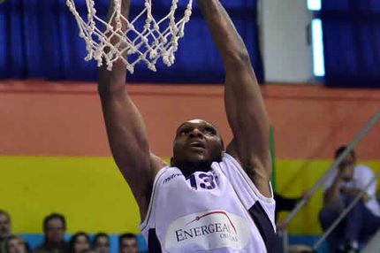 Σίμονς και Καραποστόλου