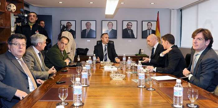 Οριστική αναβολή της πρεμιέρας και βλέπουμε…