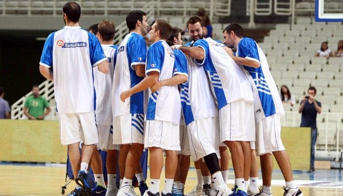 Υπέρ πάντων η… άμυνα
