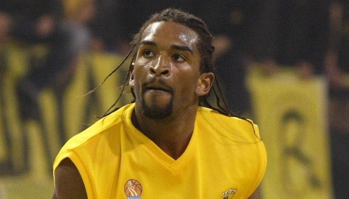 Αρχίζει δουλειά ο Ηλυσιακός