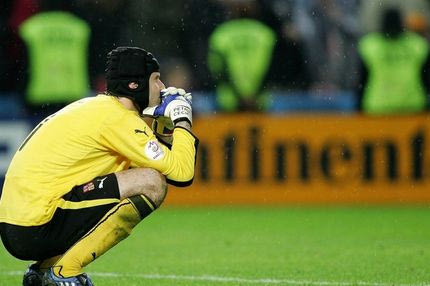 Ένα μήνα εκτός ο Τσεχ