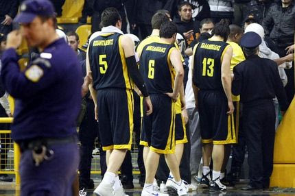 Αποσύρθηκε η ΑΕΚ