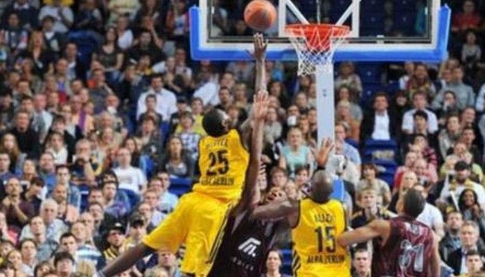 Άλμπα – VEF Ρίγα 82-60