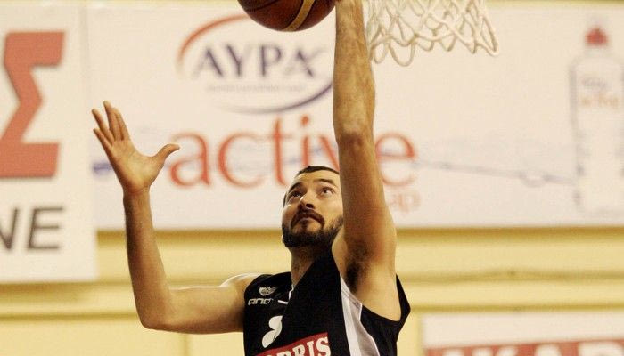 Ματιές προς Αποστολίδη