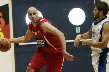 Πρόκριση για Δούκα και Πανερυθραϊκό