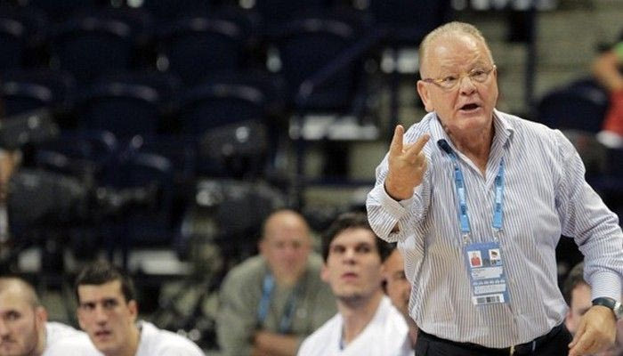 Σλάβνιτς: “Φταίει ο Ίβκοβιτς”