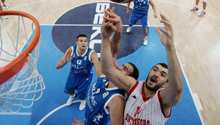 Προσπάθησε να επηρεάσει τη διαιτησία του αγώνα Μαυροβουνίου-Ελλάδας ο ρέφερι Σοτούλοβιτς