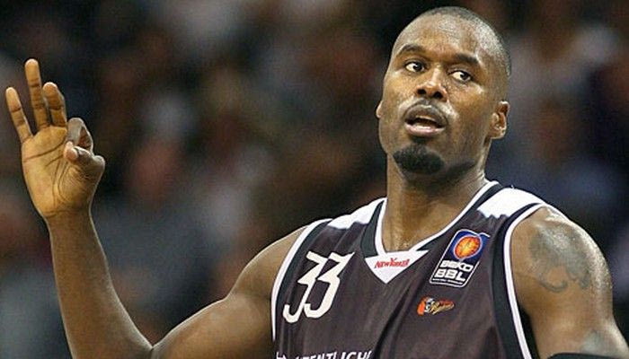 Εν αναμονή της απάντησης του Γκόρι