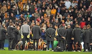 Φωνές και… μαθήματα στο κέντρο του γηπέδου για Χαλ (vids)