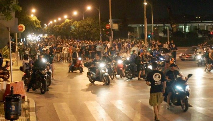 Μπλόκο στους οπαδούς