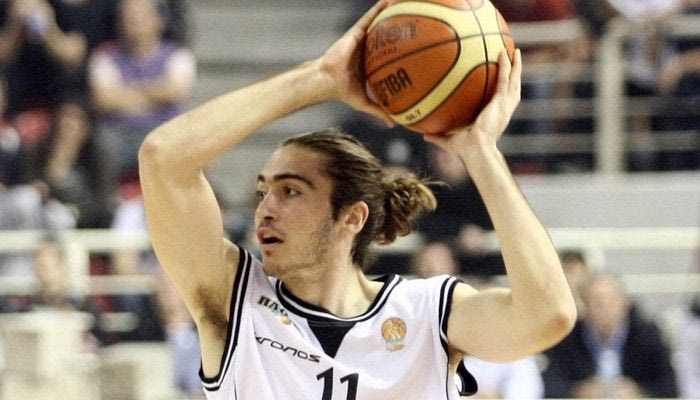 Πάλμερ και Καλαϊτζίδης στο ρόστερ