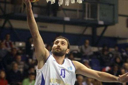 Θέλει Λιακόπουλο