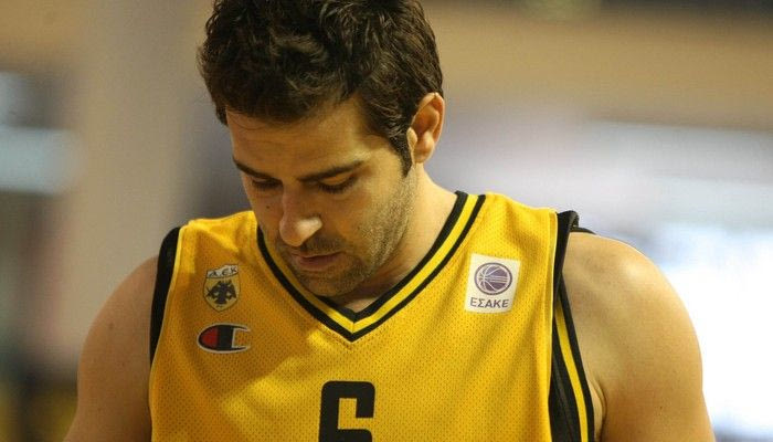 Βολές κατά Οικονομάκη ο Νικολαϊδης