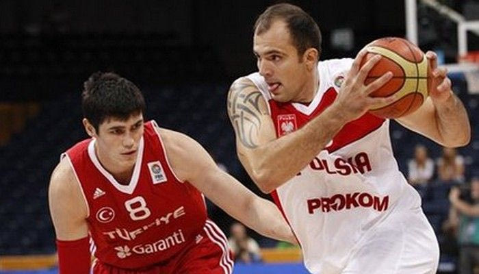 Πολωνία – Τουρκία 84-83