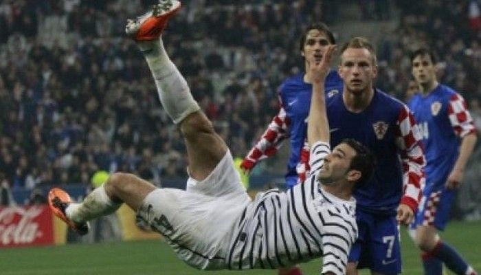Ψάχνει γκολ με… ψαλιδάκι ο στόπερ Ραμί