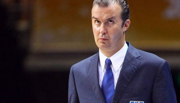 Ακλόνητος ο Πιανιτζιάνι